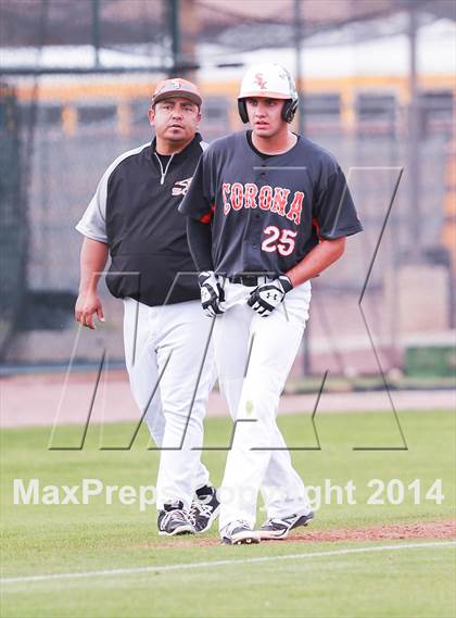 Thumbnail 3 in Red Mountain @ Corona del Sol photogallery.