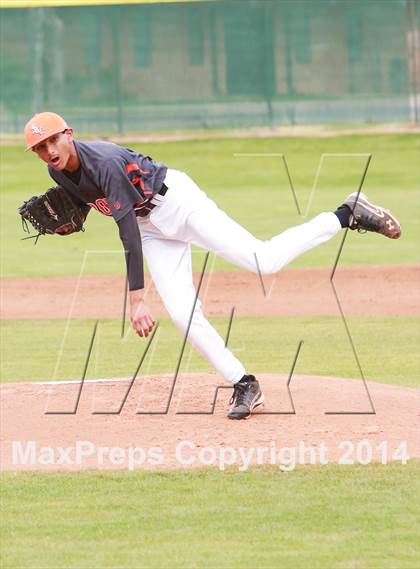 Thumbnail 3 in Red Mountain @ Corona del Sol photogallery.