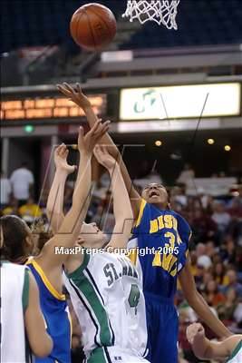Thumbnail 1 in Bishop Amat vs. St. Mary's-Stockton  (State D3 Final) #1 photogallery.
