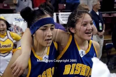 Thumbnail 2 in Bishop Amat vs. St. Mary's-Stockton  (State D3 Final) #1 photogallery.