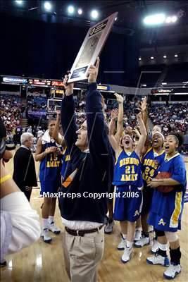 Thumbnail 3 in Bishop Amat vs. St. Mary's-Stockton  (State D3 Final) #1 photogallery.