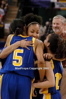 Thumbnail 3 in Bishop Amat vs. St. Mary's-Stockton  (State D3 Final) #1 photogallery.