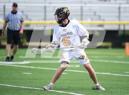 Thumbnail 3 in Shelton @ Daniel Hand (SCC D1 Quarterfinal) photogallery.