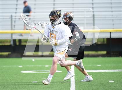 Thumbnail 3 in Shelton @ Daniel Hand (SCC D1 Quarterfinal) photogallery.
