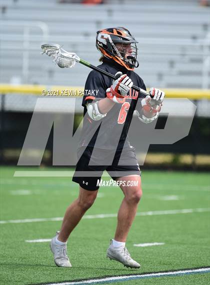 Thumbnail 1 in Shelton @ Daniel Hand (SCC D1 Quarterfinal) photogallery.