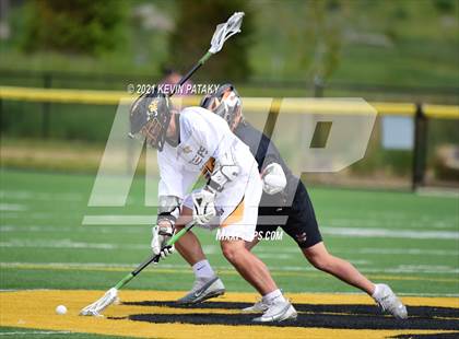 Thumbnail 2 in Shelton @ Daniel Hand (SCC D1 Quarterfinal) photogallery.