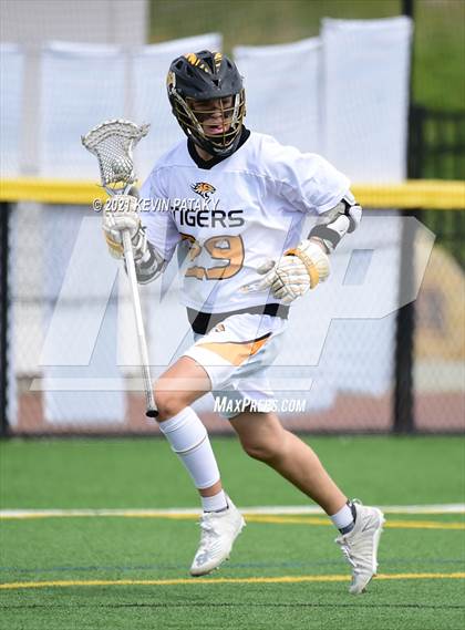 Thumbnail 3 in Shelton @ Daniel Hand (SCC D1 Quarterfinal) photogallery.