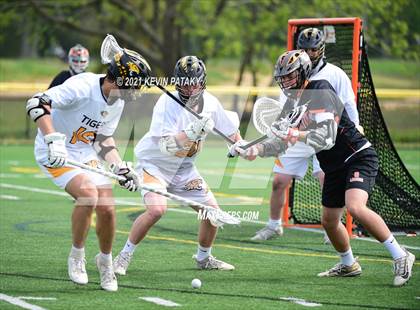 Thumbnail 2 in Shelton @ Daniel Hand (SCC D1 Quarterfinal) photogallery.
