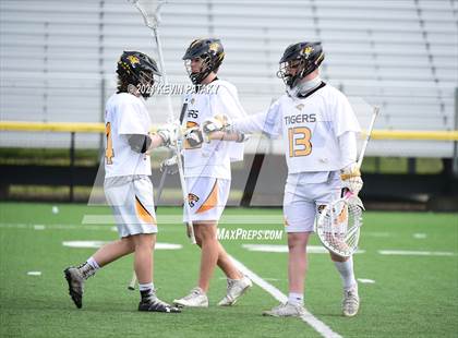 Thumbnail 2 in Shelton @ Daniel Hand (SCC D1 Quarterfinal) photogallery.