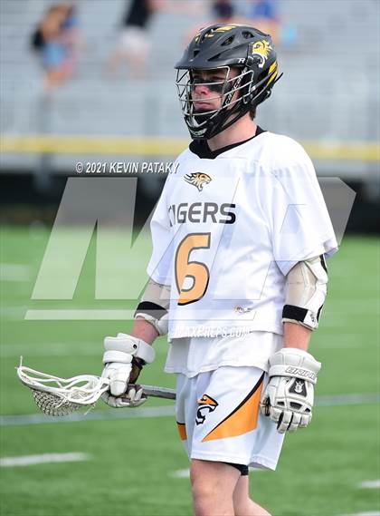 Thumbnail 3 in Shelton @ Daniel Hand (SCC D1 Quarterfinal) photogallery.