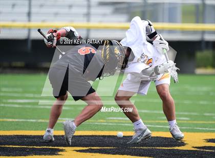 Thumbnail 3 in Shelton @ Daniel Hand (SCC D1 Quarterfinal) photogallery.