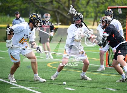 Thumbnail 3 in Shelton @ Daniel Hand (SCC D1 Quarterfinal) photogallery.