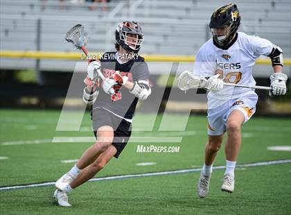 Thumbnail 2 in Shelton @ Daniel Hand (SCC D1 Quarterfinal) photogallery.