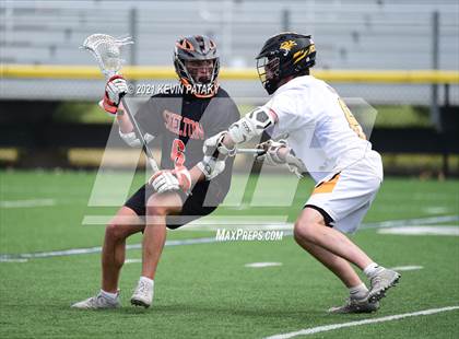 Thumbnail 1 in Shelton @ Daniel Hand (SCC D1 Quarterfinal) photogallery.
