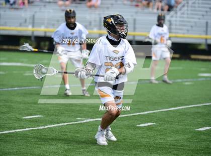 Thumbnail 2 in Shelton @ Daniel Hand (SCC D1 Quarterfinal) photogallery.