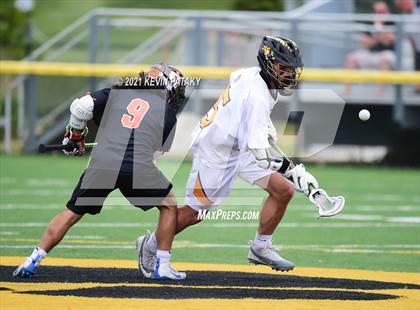 Thumbnail 2 in Shelton @ Daniel Hand (SCC D1 Quarterfinal) photogallery.