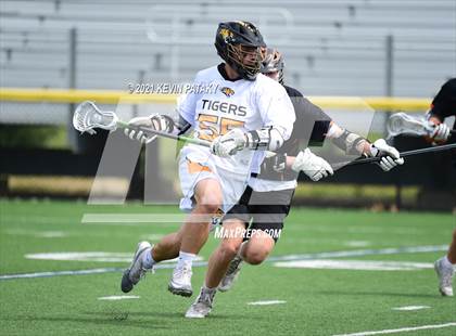 Thumbnail 2 in Shelton @ Daniel Hand (SCC D1 Quarterfinal) photogallery.