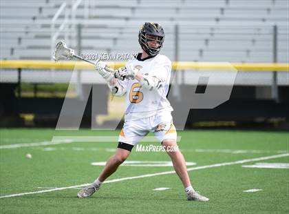 Thumbnail 2 in Shelton @ Daniel Hand (SCC D1 Quarterfinal) photogallery.