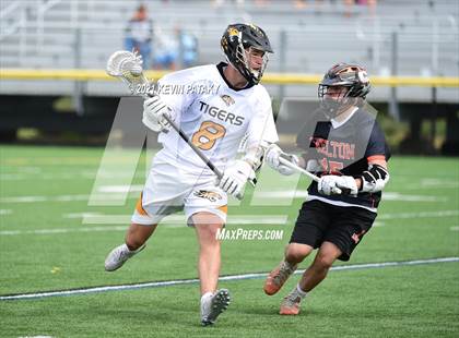 Thumbnail 3 in Shelton @ Daniel Hand (SCC D1 Quarterfinal) photogallery.