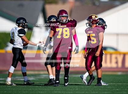 Thumbnail 2 in Oak Park vs Simi Valley 10/12/2018 photogallery.