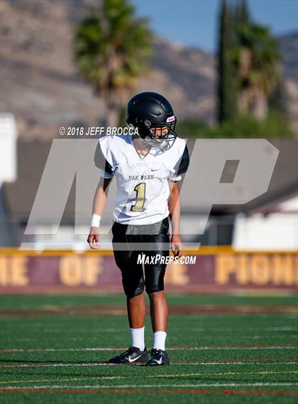Thumbnail 1 in Oak Park vs Simi Valley 10/12/2018 photogallery.