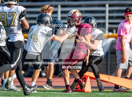 Thumbnail 3 in Oak Park vs Simi Valley 10/12/2018 photogallery.