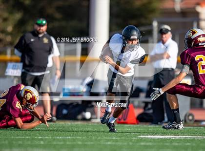 Thumbnail 3 in Oak Park vs Simi Valley 10/12/2018 photogallery.