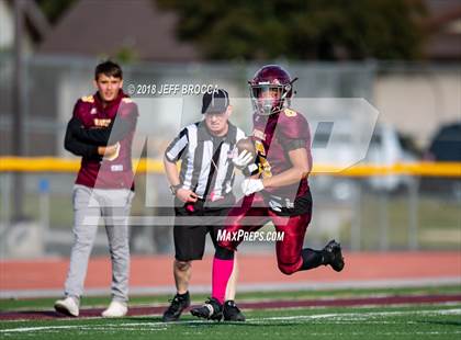 Thumbnail 3 in Oak Park vs Simi Valley 10/12/2018 photogallery.