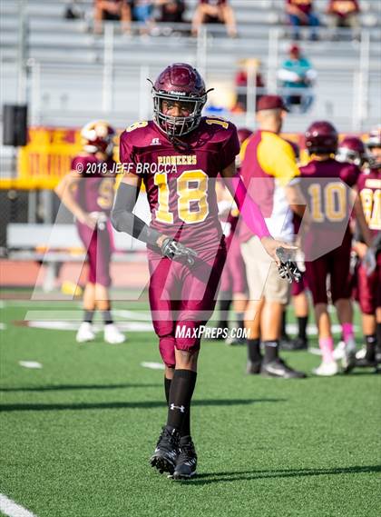 Thumbnail 1 in Oak Park vs Simi Valley 10/12/2018 photogallery.