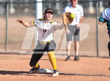 Thumbnail 3 in Mountain Pointe @ Highland photogallery.