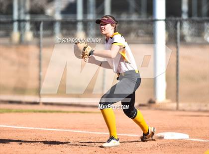 Thumbnail 1 in Mountain Pointe @ Highland photogallery.