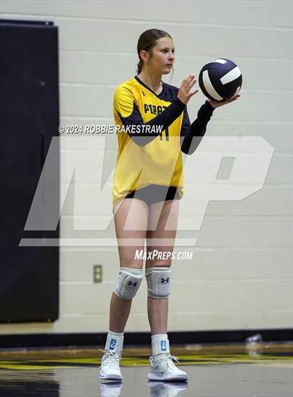 Thumbnail 2 in Crandall vs Samuell (Crandall Tournament) photogallery.