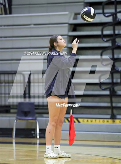 Thumbnail 1 in Crandall vs Samuell (Crandall Tournament) photogallery.