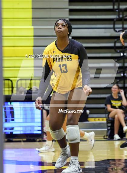 Thumbnail 1 in Crandall vs Samuell (Crandall Tournament) photogallery.