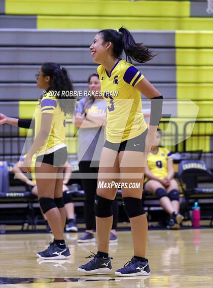 Thumbnail 3 in Crandall vs Samuell (Crandall Tournament) photogallery.
