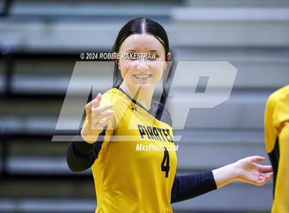 Thumbnail 3 in Crandall vs Samuell (Crandall Tournament) photogallery.