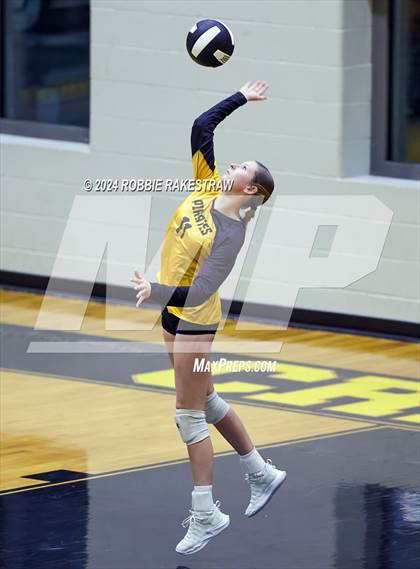 Thumbnail 3 in Crandall vs Samuell (Crandall Tournament) photogallery.