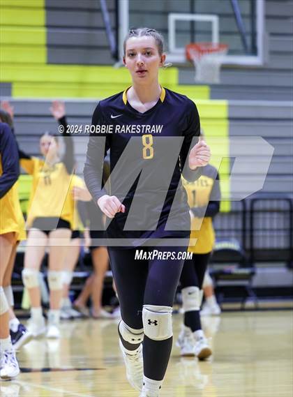 Thumbnail 1 in Crandall vs Samuell (Crandall Tournament) photogallery.