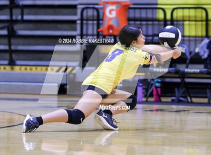 Thumbnail 1 in Crandall vs Samuell (Crandall Tournament) photogallery.