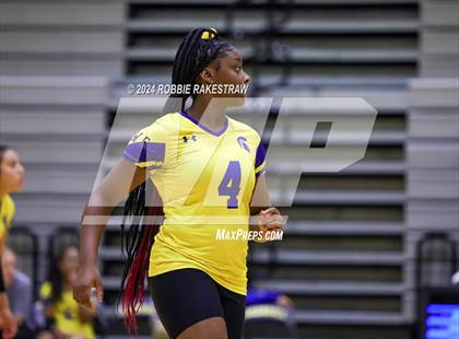 Thumbnail 3 in Crandall vs Samuell (Crandall Tournament) photogallery.