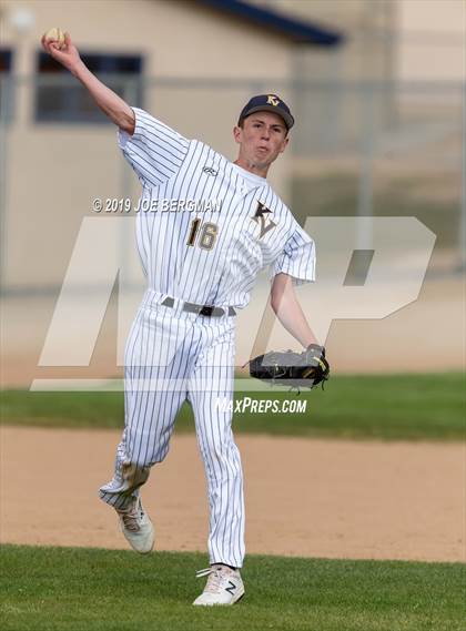 Thumbnail 2 in Boron @ Kern Valley photogallery.