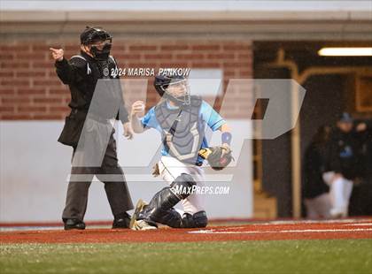 Thumbnail 2 in Bishop Grimes vs Christian Brothers Academy photogallery.