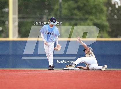 Thumbnail 1 in Bishop Grimes vs Christian Brothers Academy photogallery.
