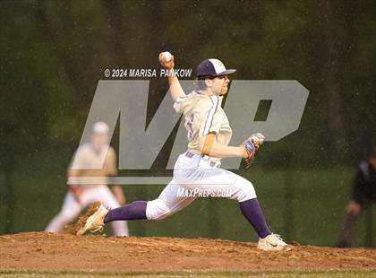 Thumbnail 2 in Bishop Grimes vs Christian Brothers Academy photogallery.