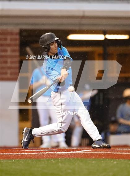 Thumbnail 2 in Bishop Grimes vs Christian Brothers Academy photogallery.