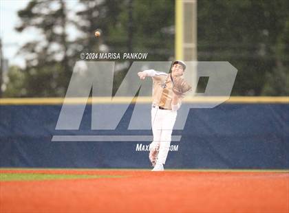 Thumbnail 3 in Bishop Grimes vs Christian Brothers Academy photogallery.