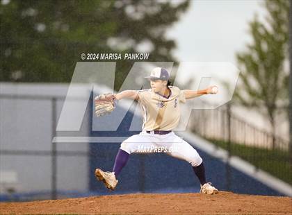 Thumbnail 2 in Bishop Grimes vs Christian Brothers Academy photogallery.