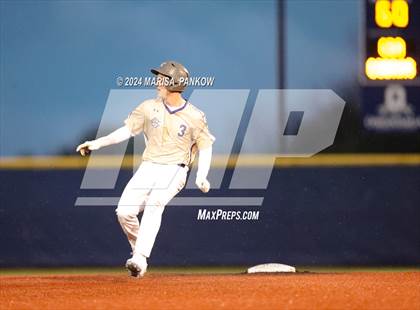 Thumbnail 1 in Bishop Grimes vs Christian Brothers Academy photogallery.