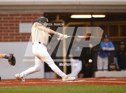 Thumbnail 2 in Bishop Grimes vs Christian Brothers Academy photogallery.