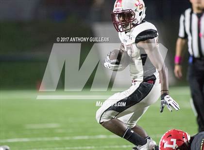 Thumbnail 3 in JSerra Catholic vs. Orange Lutheran photogallery.